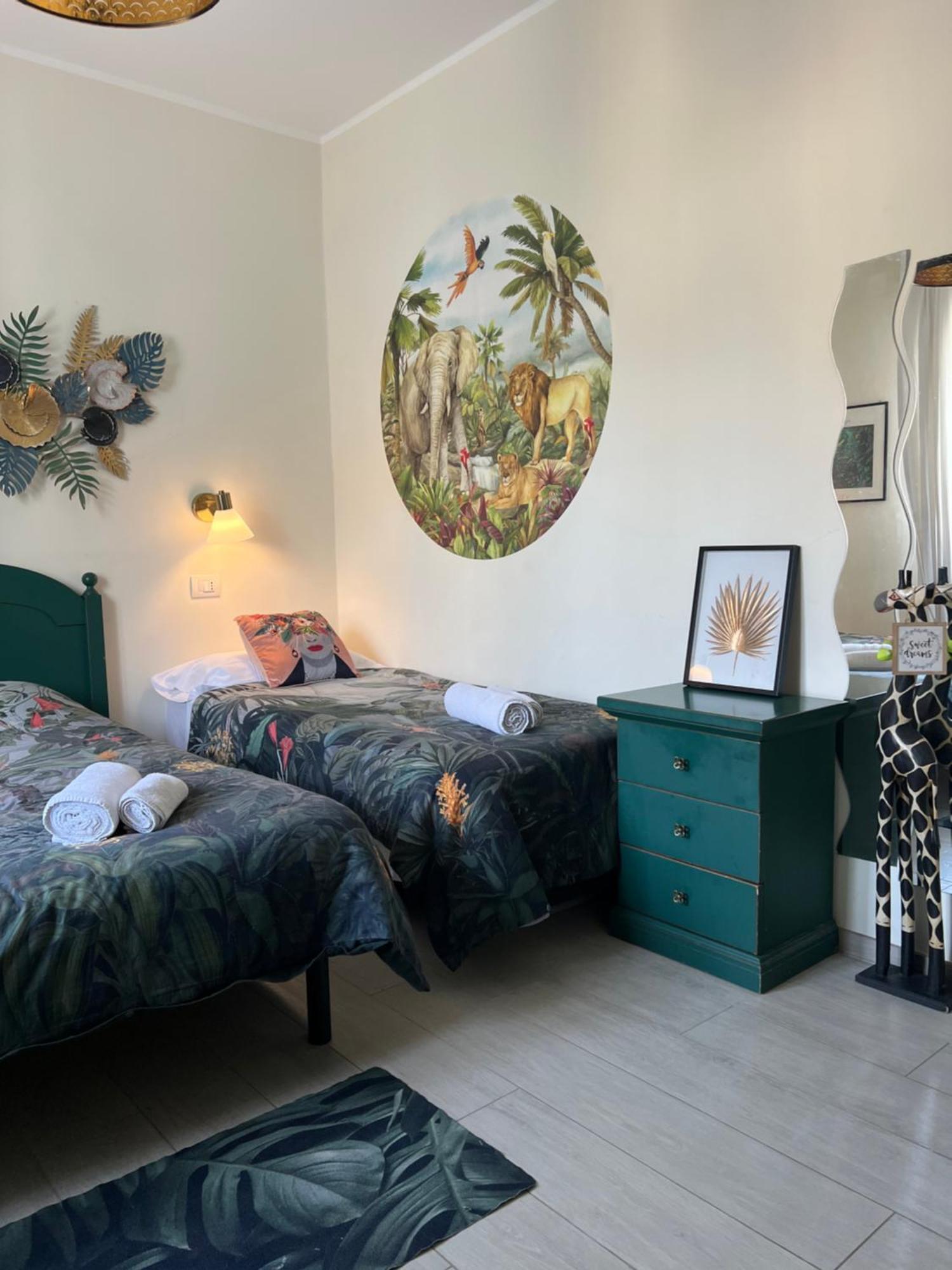 Apartment Jungle Chic Business & Fun *