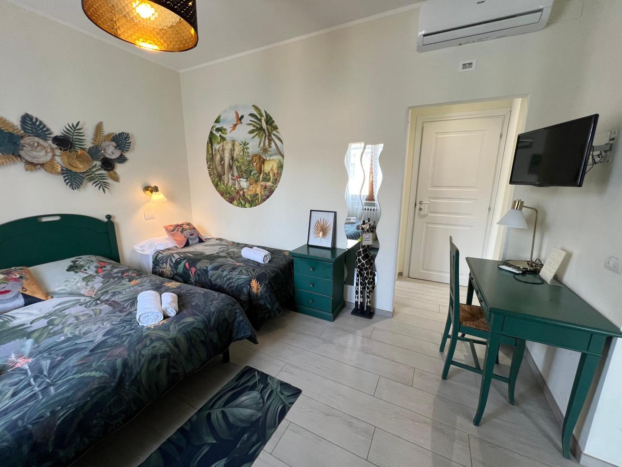 Jungle Chic Business & Fun Apartment *